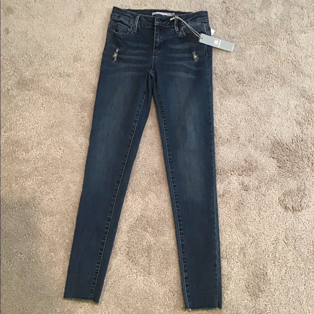 jeans - Picture 2 of 4